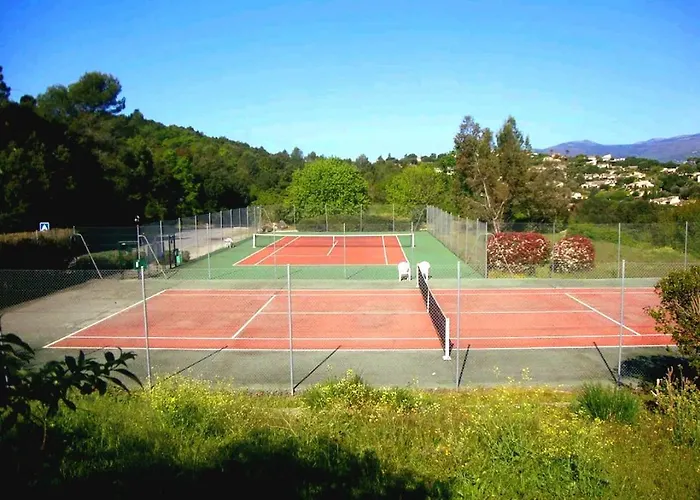 Pour 5 Personnes Avec Jardin Et Piscine Privee ヴィラ